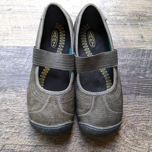 Keen Sienna Mary Janes
